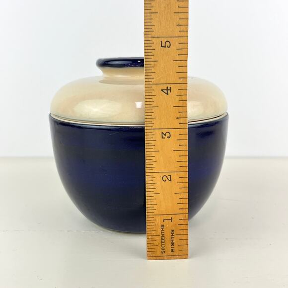 Tuhu Pottery Ceramic Bowl with Lid in Indigo - Picture 7 of 7